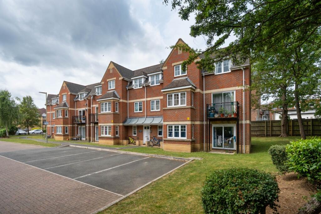 Main image of property: Drovers Court, Troy Close, Headington, Oxford, Oxfordshire, OX3