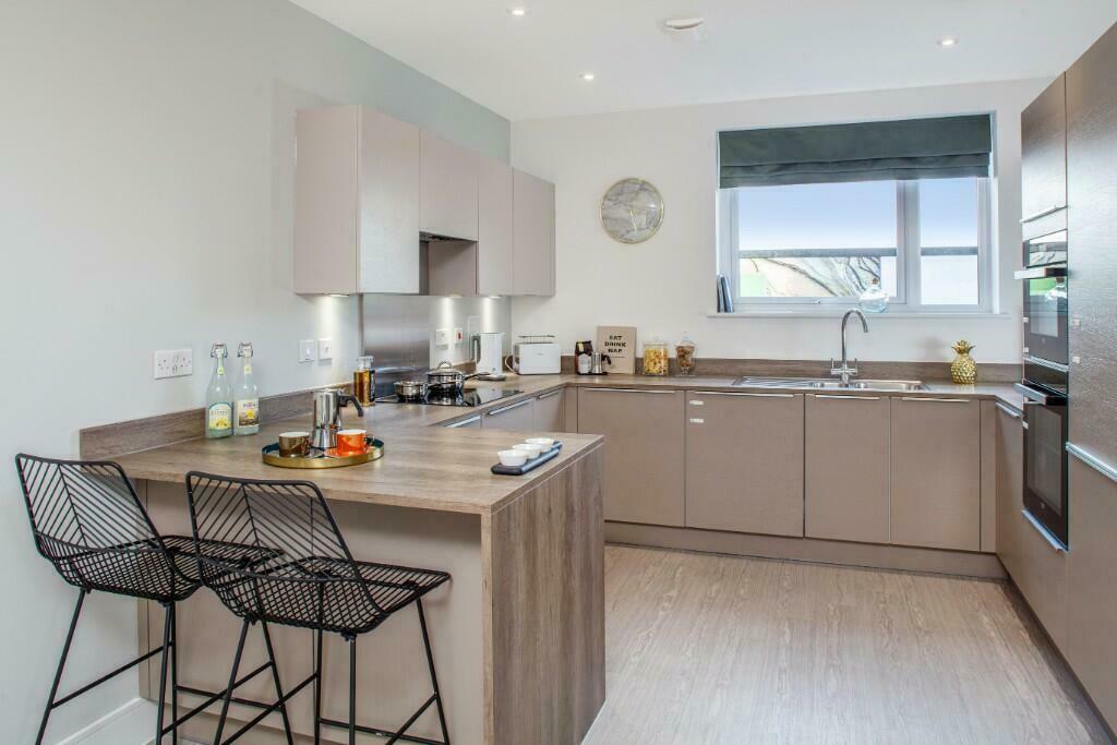 Additional property image - Bronze Walk,
Erith,
DA8 1FH