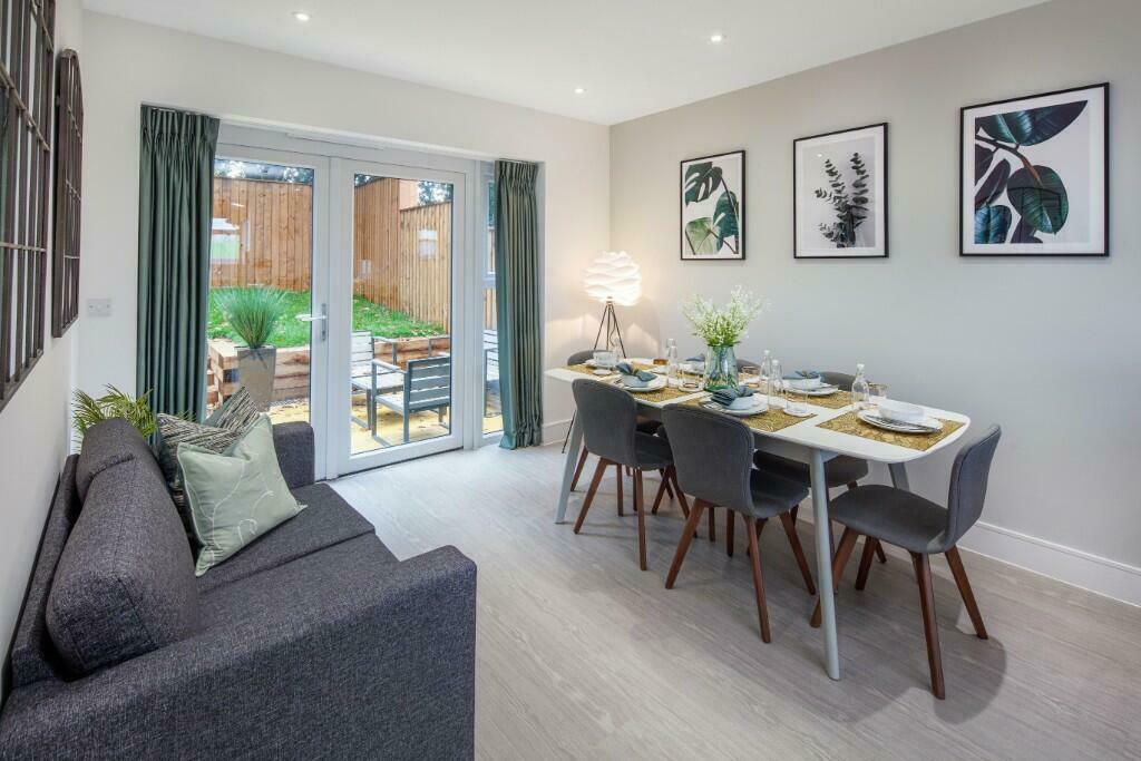 Additional property image - Bronze Walk,
Erith,
DA8 1FH