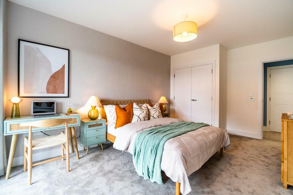 Additional property image - Bronze Walk,
Erith,
DA8 1FH