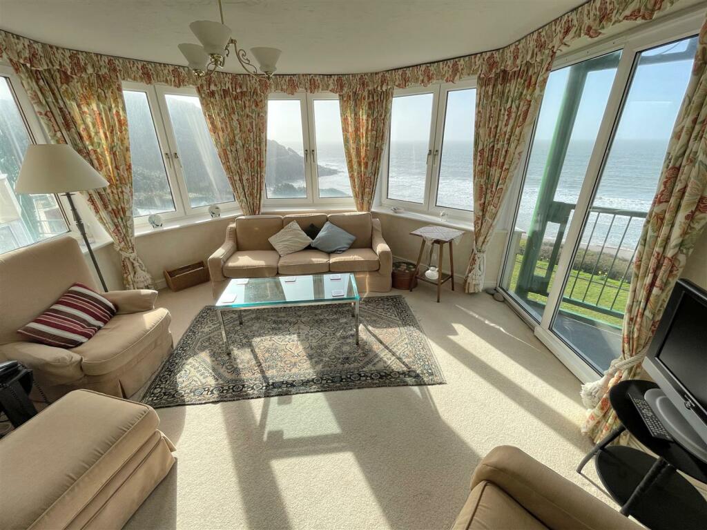 2 bedroom apartment for sale in Caswell Road, Caswell, Swansea, SA3