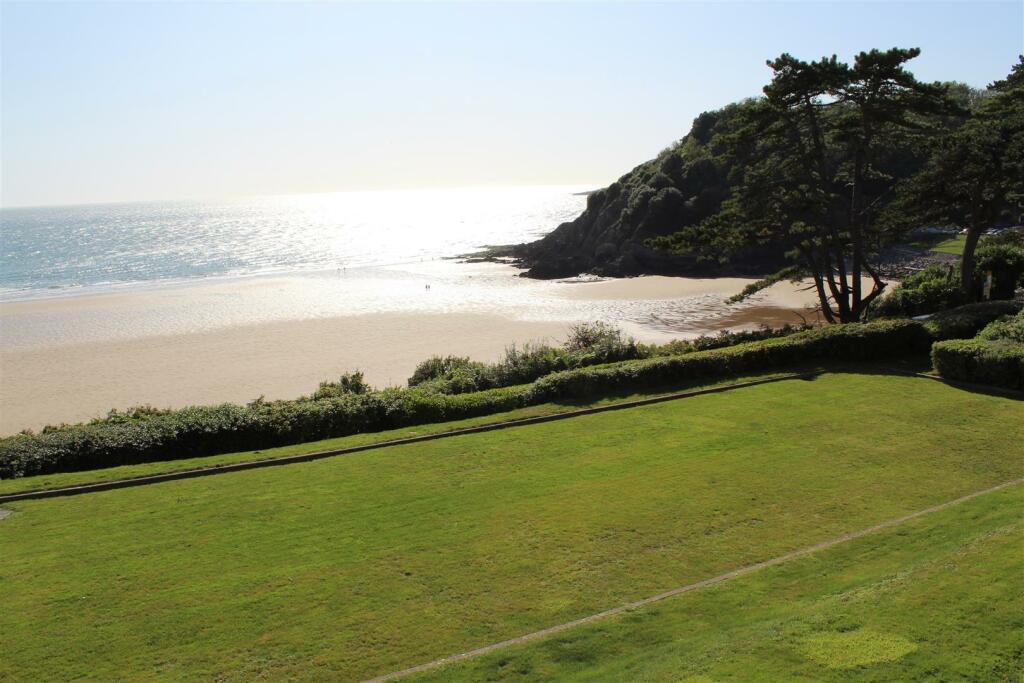 2 bedroom apartment for sale in Caswell Road, Caswell, Swansea, SA3