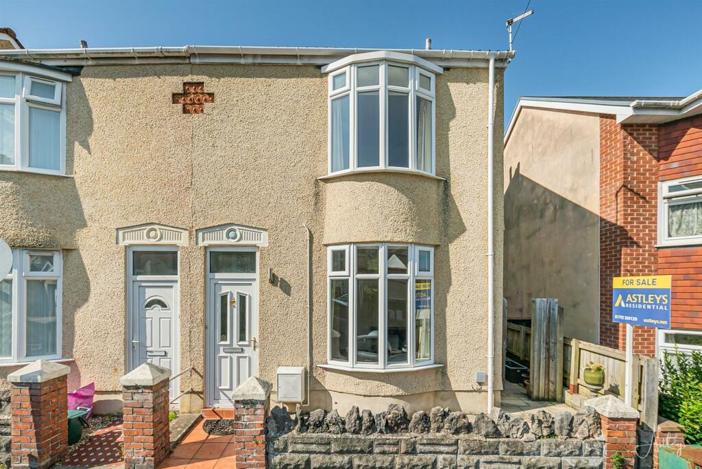 Main image of property: Queens Road, Mumbles, Swansea