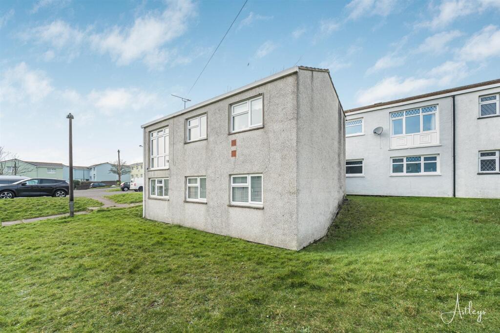 Main image of property: Kenilworth Place, West Cross, Swansea