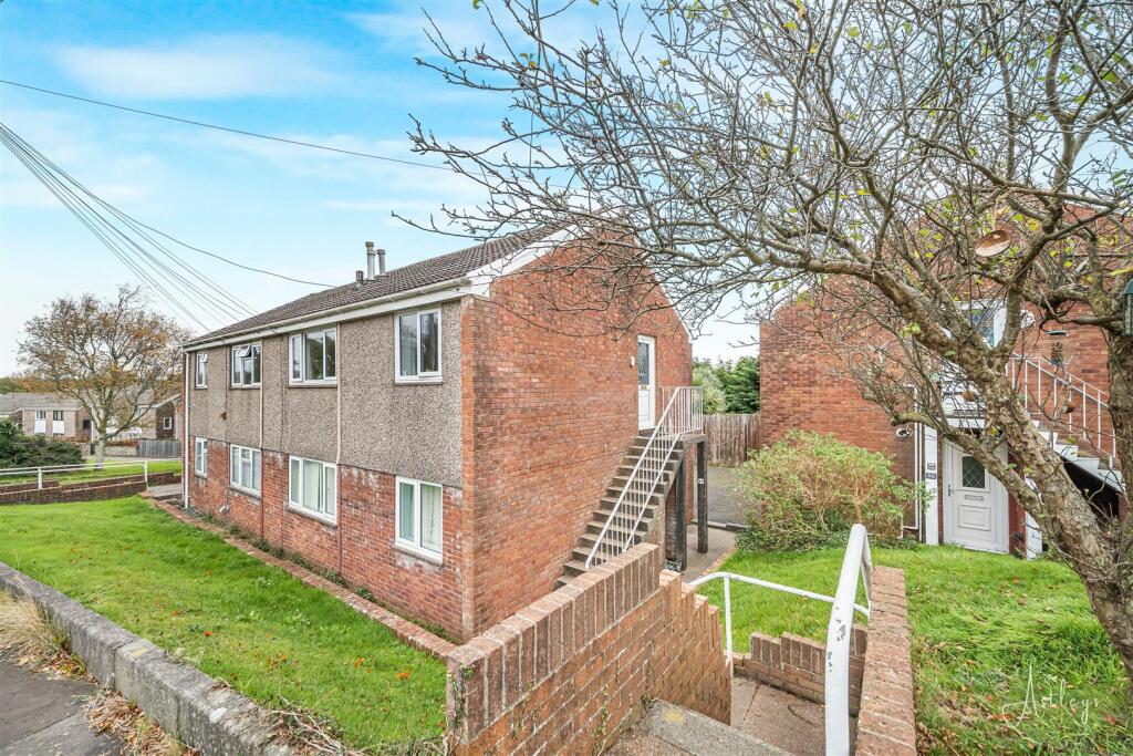 Main image of property: Chestnut Avenue, West Cross, Swansea