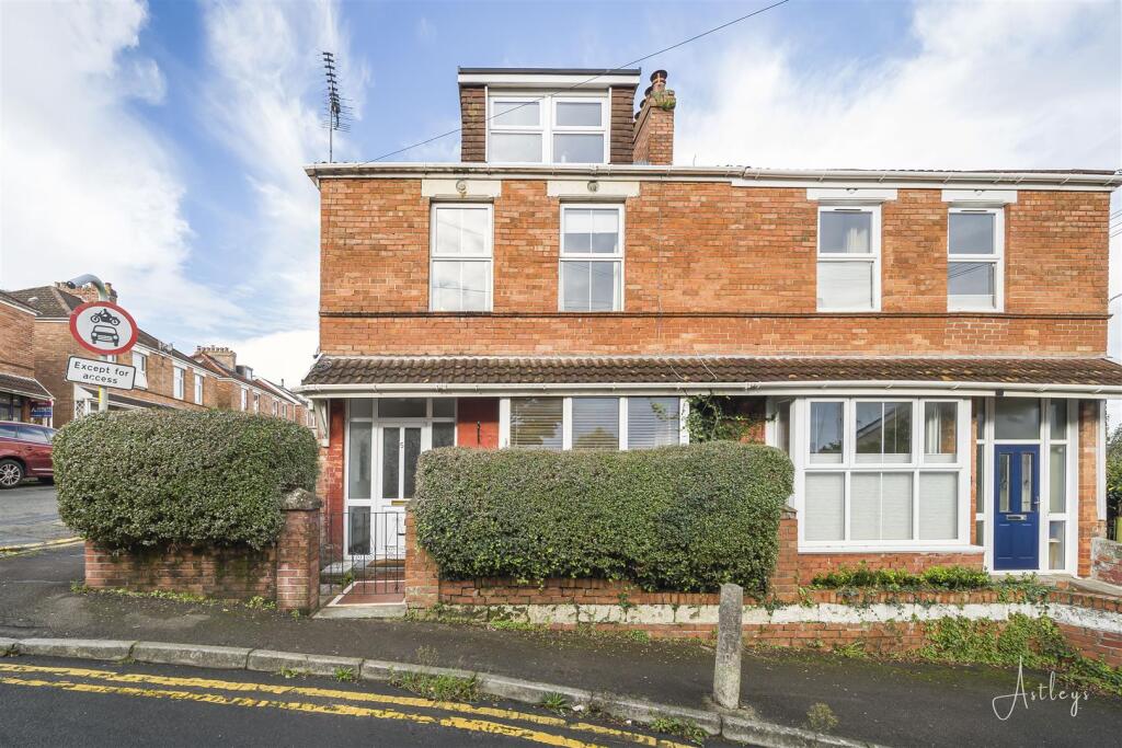 Main image of property: Myrtle Terrace, Mumbles, Swansea