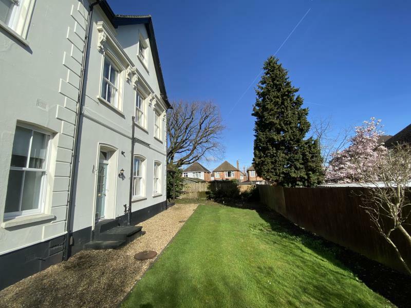 1 bedroom apartment for rent in The Grange, Guildford, GU2