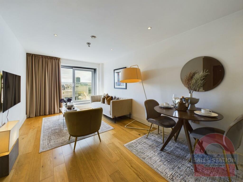 Additional property image - Bute Terrace, Cardiff