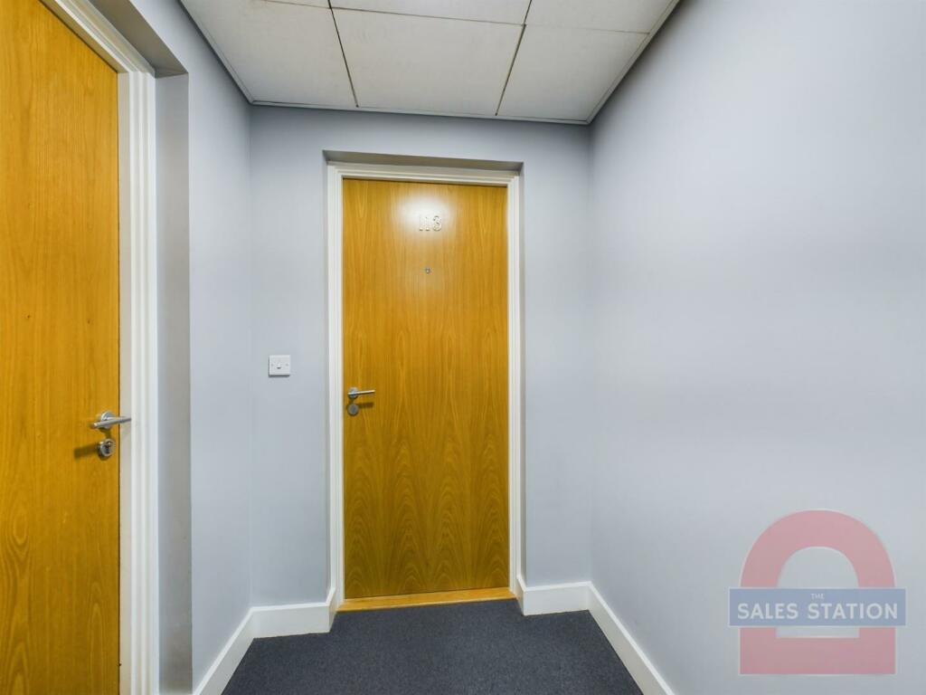 Additional property image - Bute Terrace, Cardiff