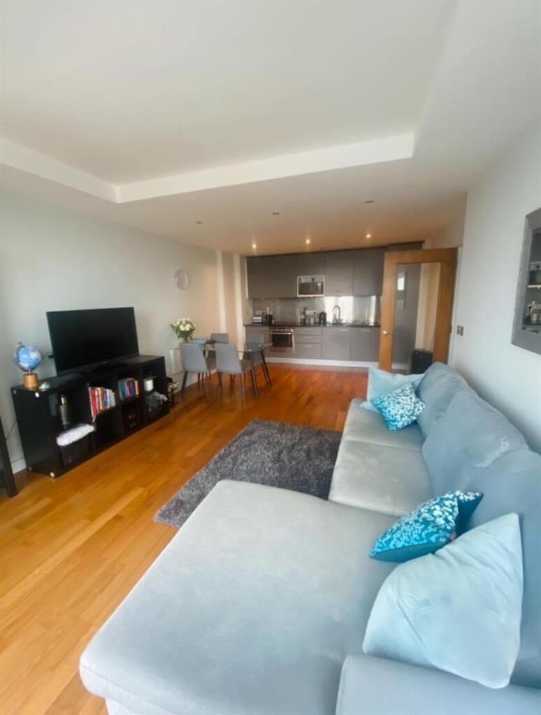 Additional property image - Newport Road, Cardiff