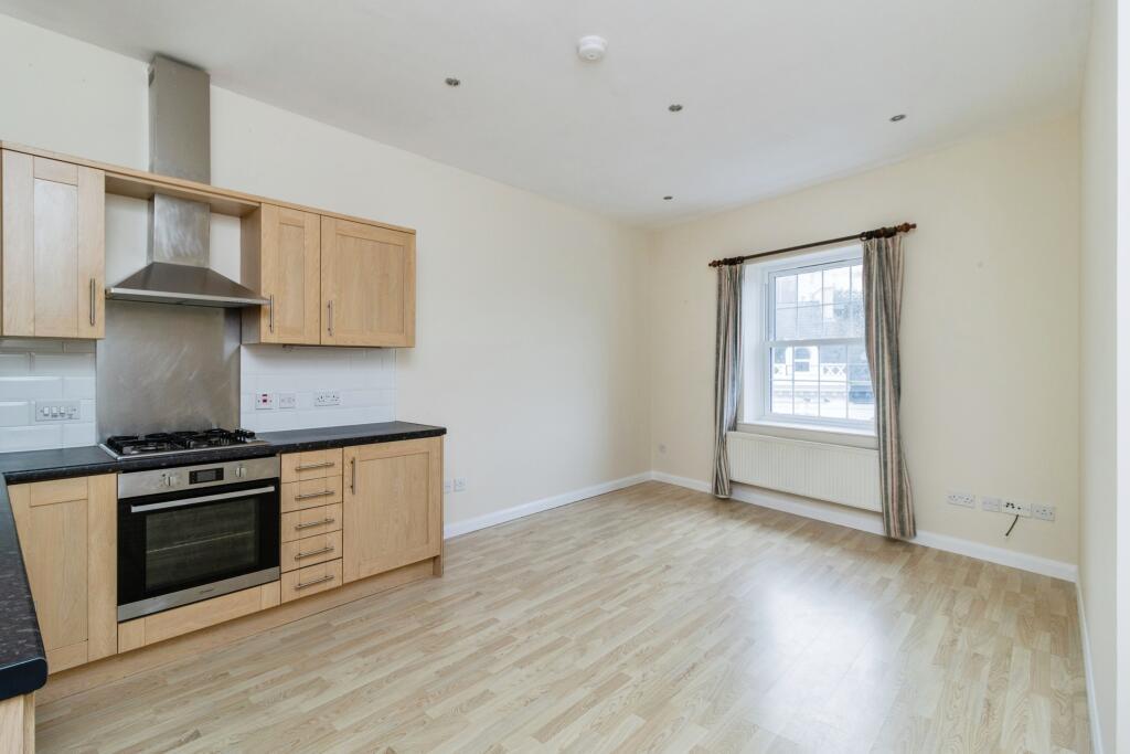 Main image of property: FLAT 19, FLEET COURT, 26 FLEET STREET, TORQUAY