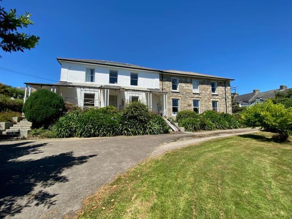 Main image of property: FLAT 3, CHYCELIN, ALVERTON TERRACE, PENZANCE, CORNWALL