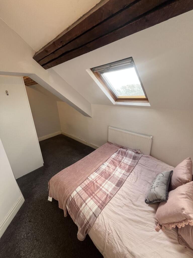 Main image of property: Granby Street, Liverpool - 1 room available 