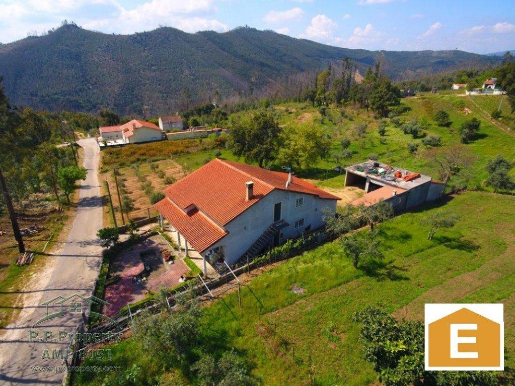 4 bedroom house for sale in Figueiro dos Vinhos, Leiria, Portugal