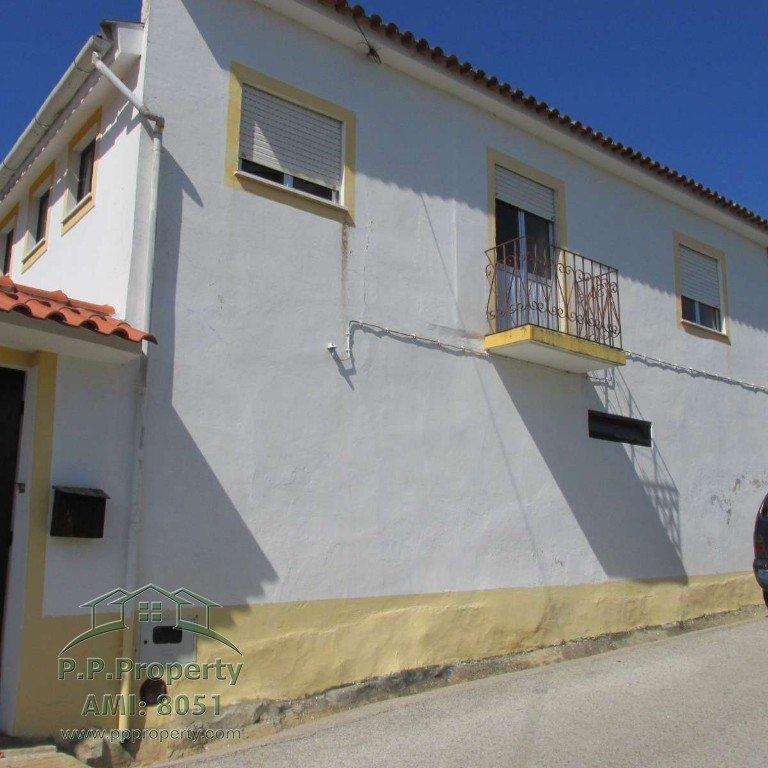 2 bedroom house for sale in Vila Nova de Poiares, Coimbra, Portugal