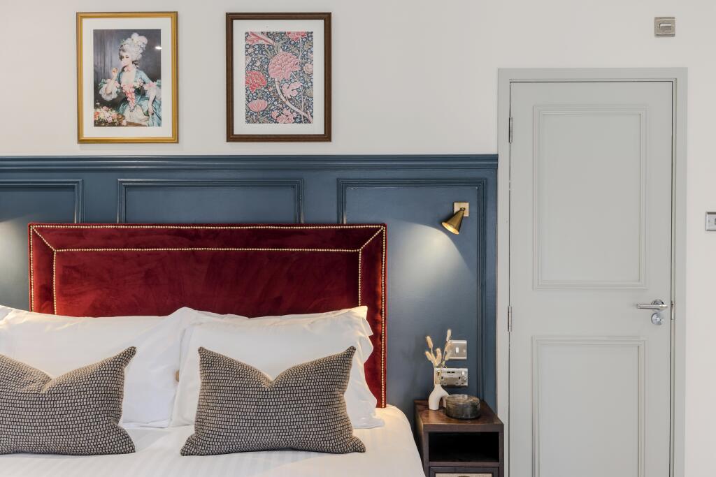 Studio flat for rent in Upper Tooting Road, London, SW17