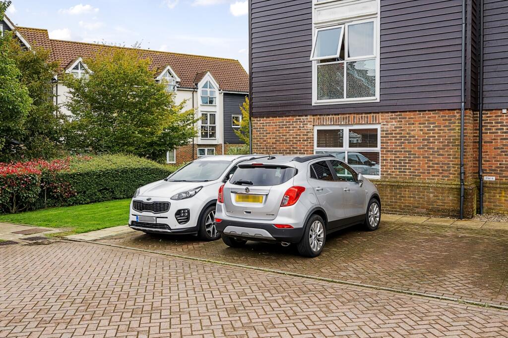 Additional property image - Stocker Court, Paxton Avenue, Hawkinge