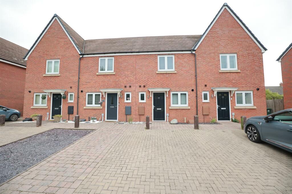 Main image of property: Moat House Lane, Marston Green