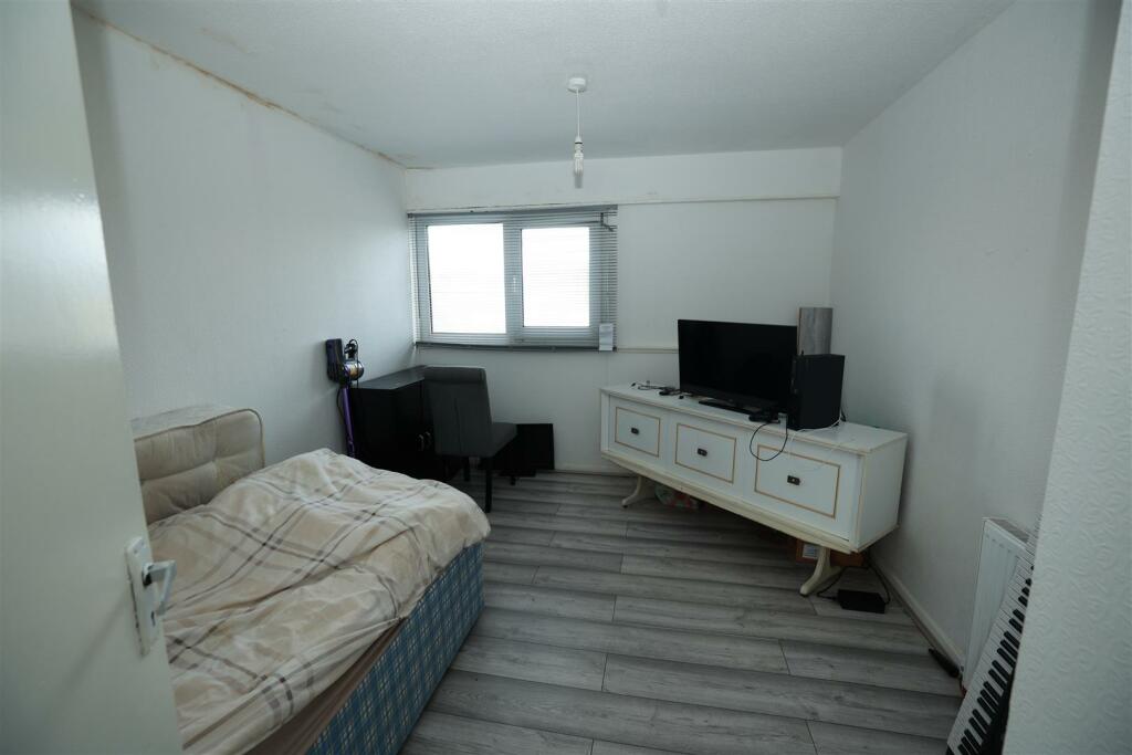 Additional property image - Wheatcroft Drive, Chelmsley Wood, Solihull,