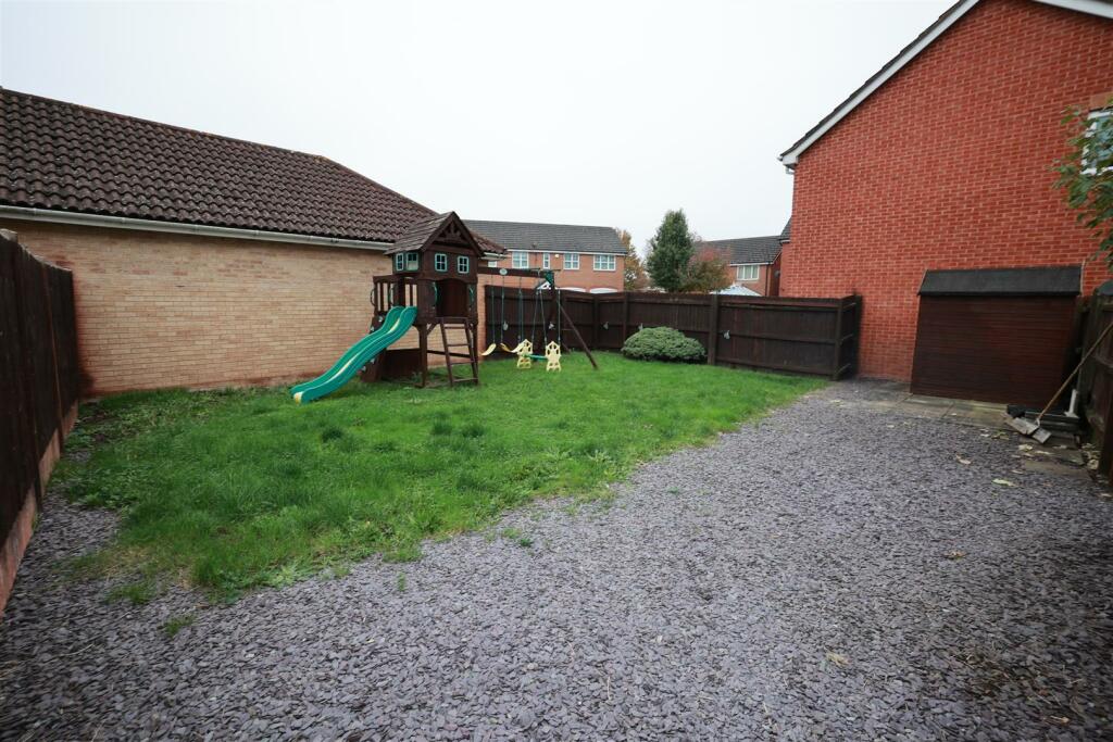 Additional property image - Hawksworth Crescent, Chelmsley Wood