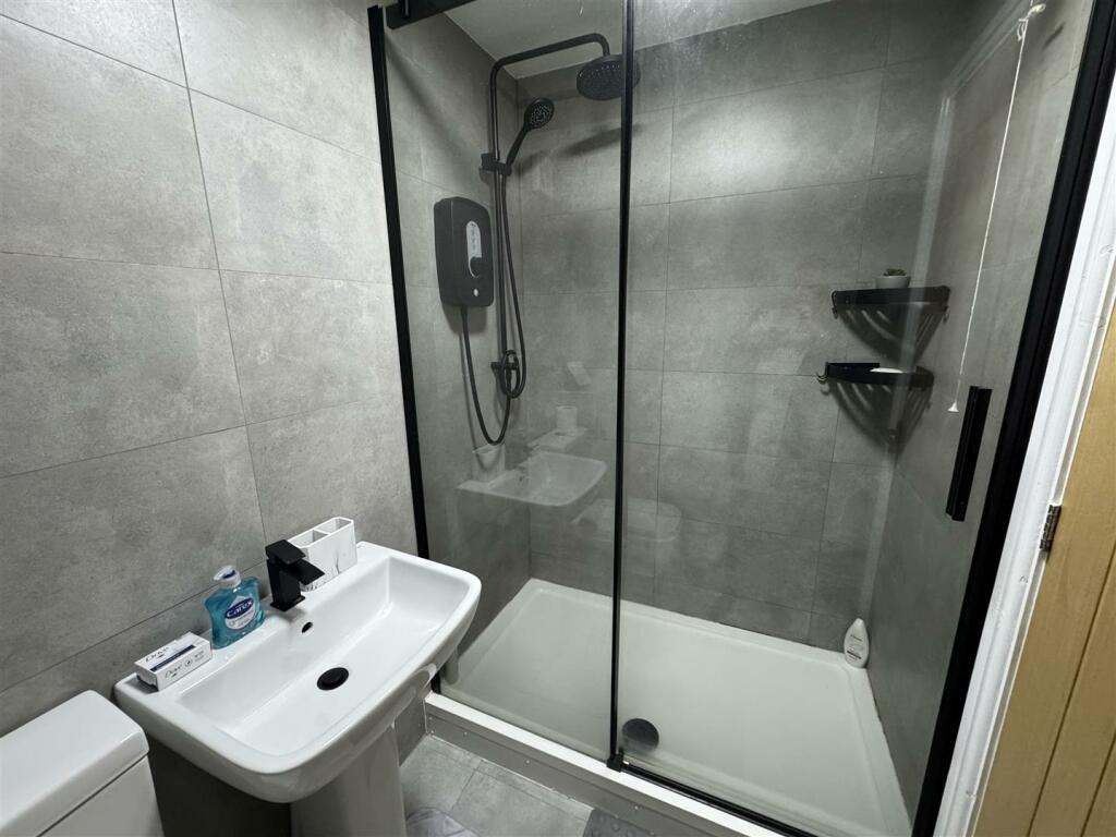 Additional property image - Hodge Hill Common, Birmingham