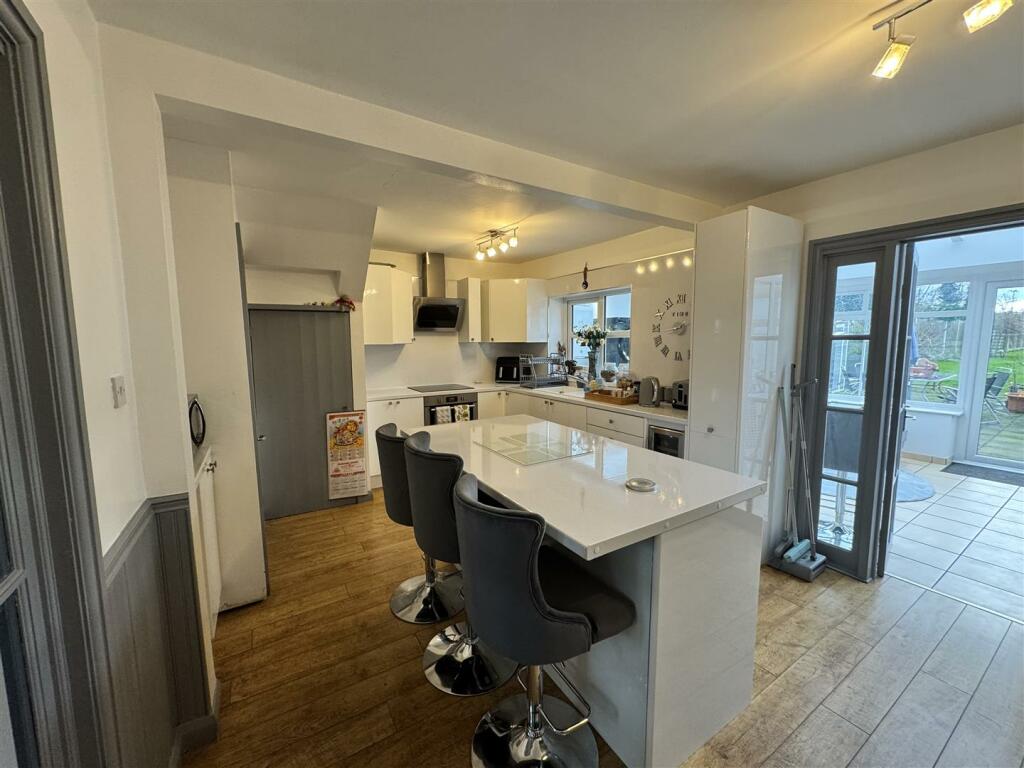 Additional property image - Station Road, Marston Green