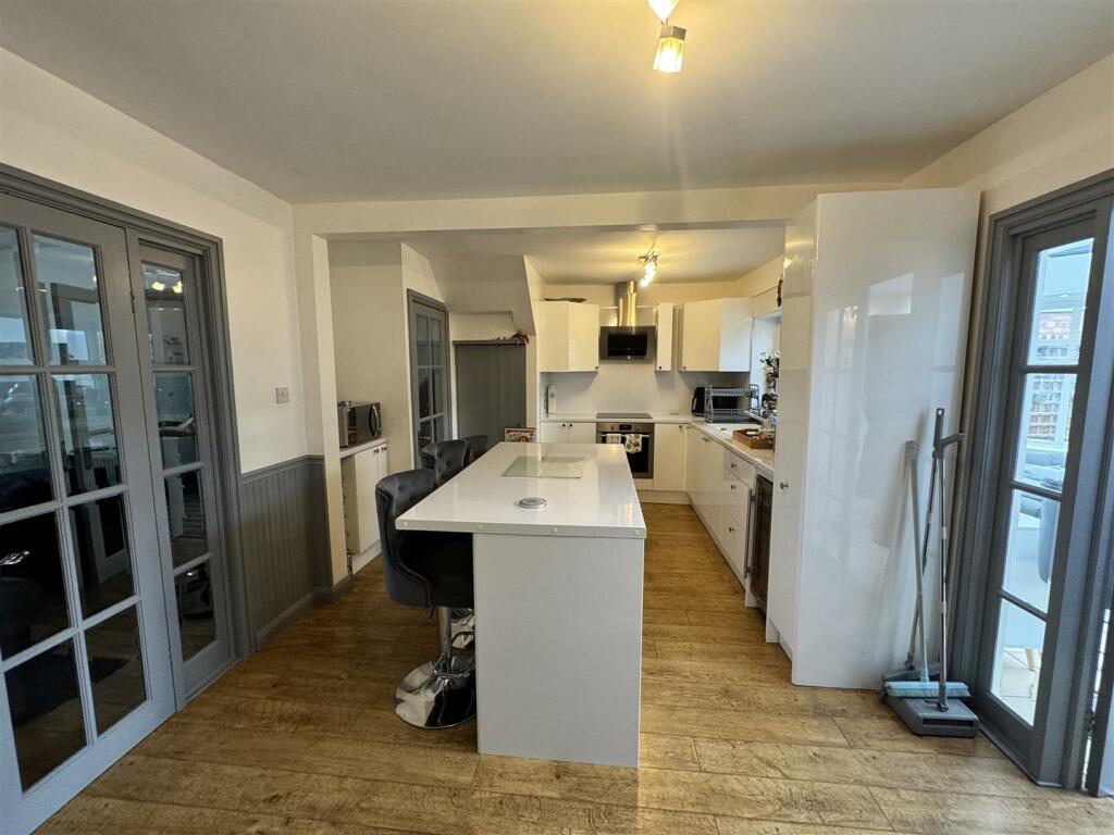Additional property image - Station Road, Marston Green