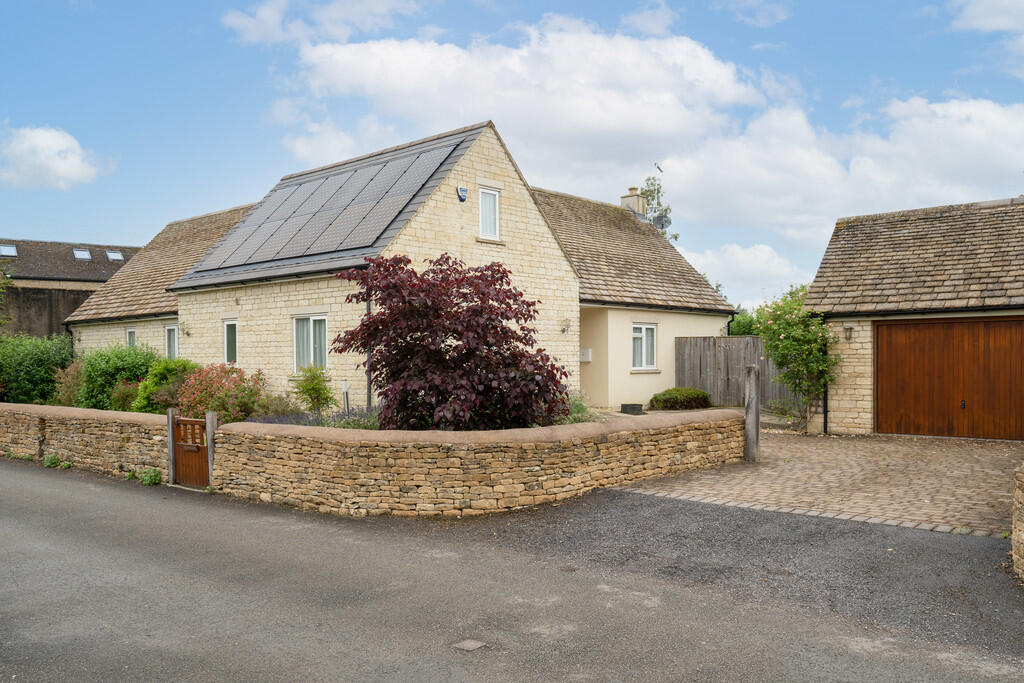 Main image of property: East Street, Long Compton