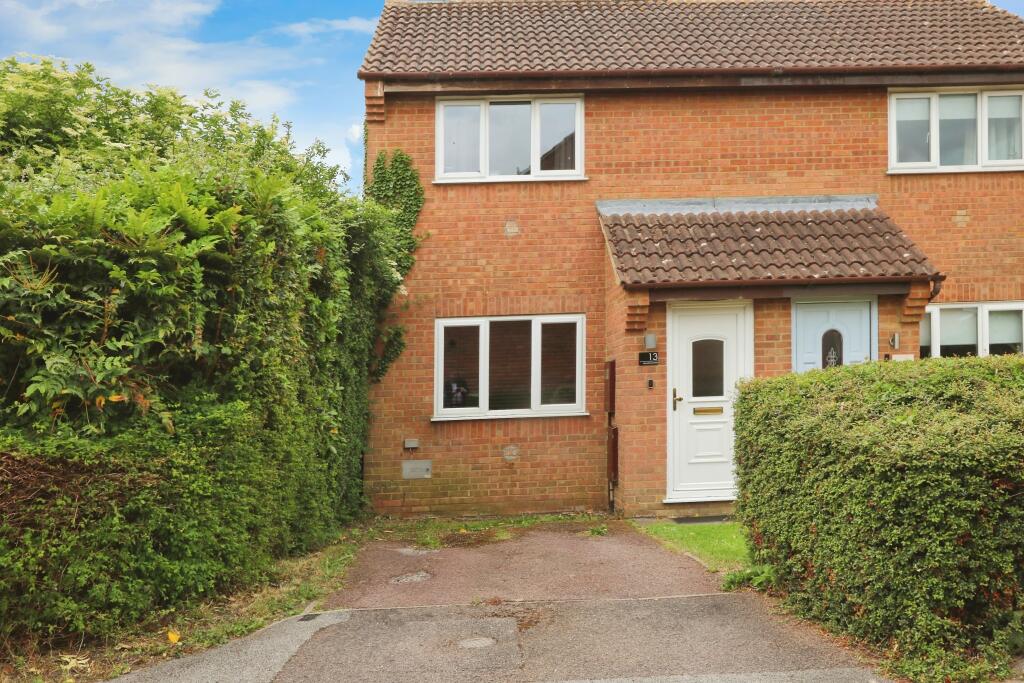 Main image of property: Meadowsweet, Milton Keynes, MK7