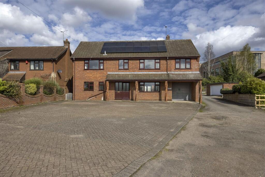 Main image of property: Yarmouth Road, Thorpe St Andrew