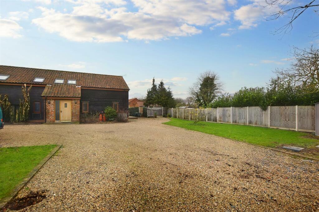 3 bedroom house for rent in Rotten Row, East Tuddenham, Dereham, NR20