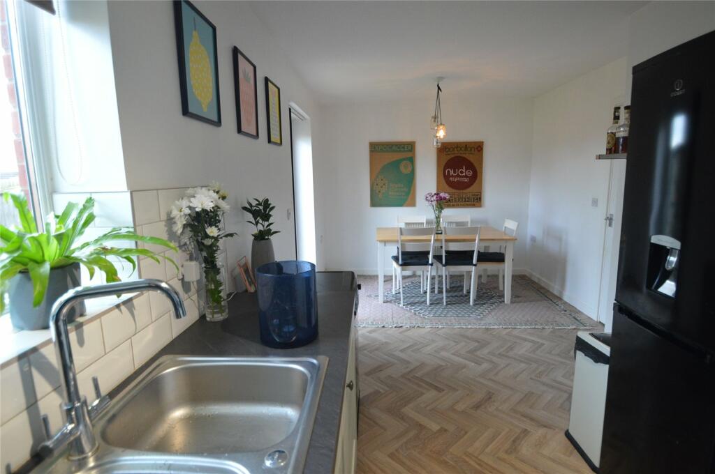 Additional property image - Gretton Close, Redditch, Worcestershire, B97