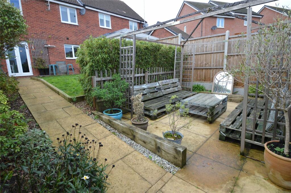 Additional property image - Gretton Close, Redditch, Worcestershire, B97