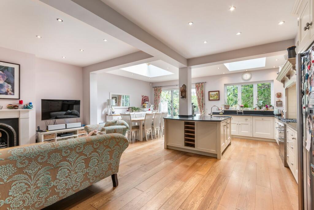 Main image of property: Netheravon Road South, Chiswick, London, W4