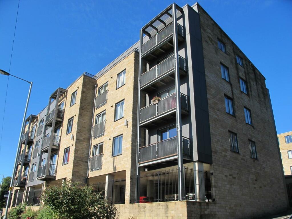 1 bedroom flat for rent in Kassapians, Albert Street, Baildon, Shipley, West Yorkshire, UK, BD17