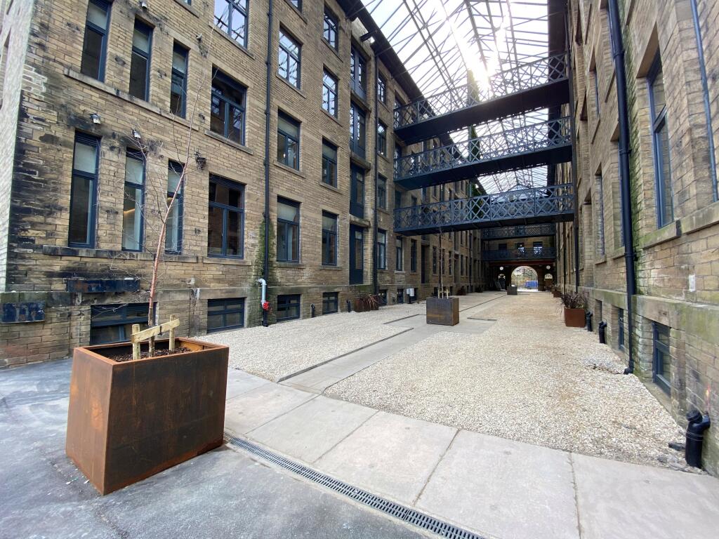Additional property image - Conditioning House, Cape Street, Bradford, West Yorkshire, UK, BD1