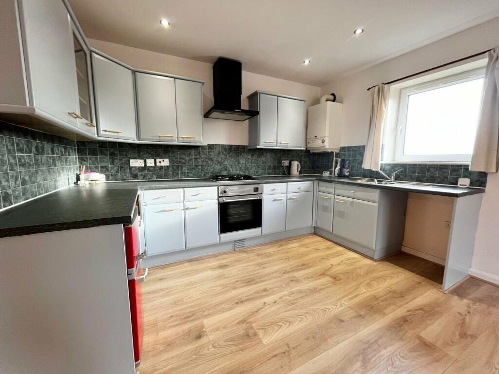 Property image - Bradford Road, Shipley, West Yorkshire, BD18