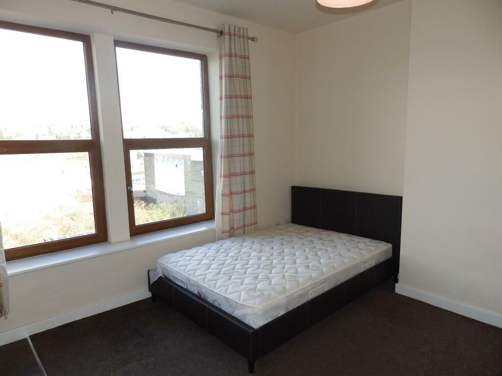 Additional property image - Briggate, Shipley, West Yorkshire, BD17