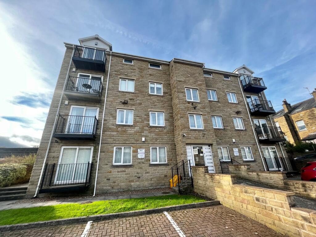 Main image of property: Bradford Road, Shipley, West Yorkshire, BD18