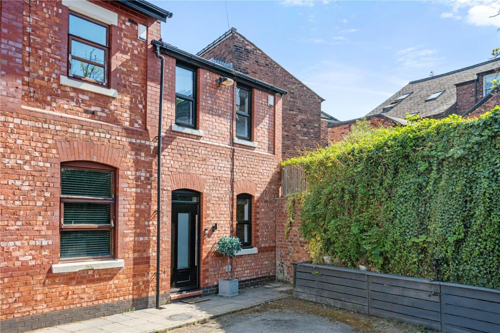 Main image of property: Thornton Place, Heaton Moor, Stockport, SK4
