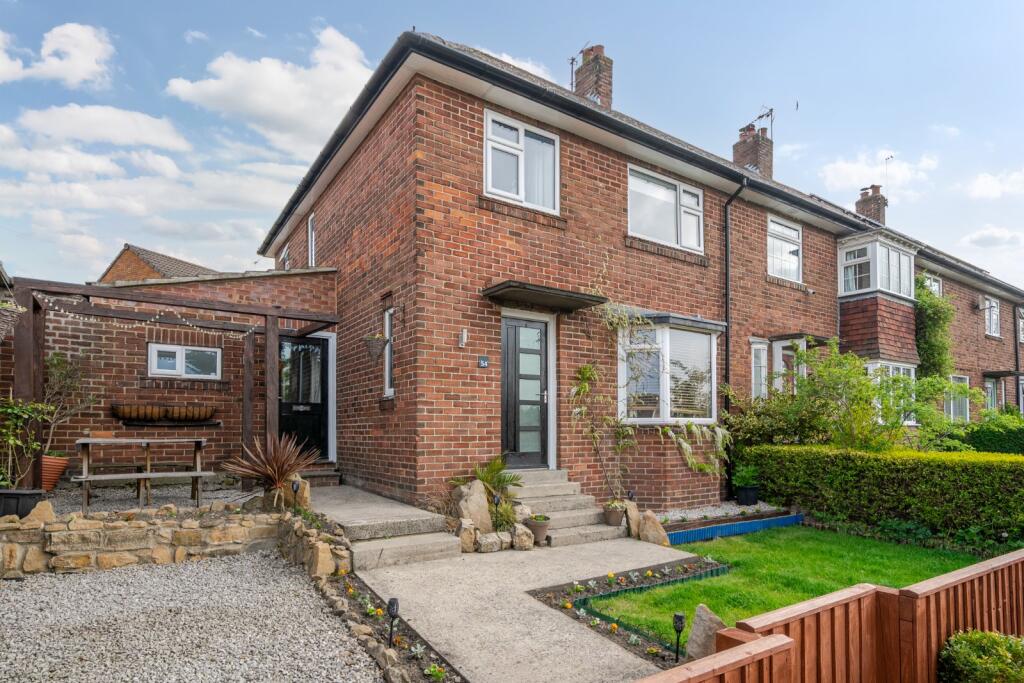 Main image of property: Roberts Crescent, Harrogate, North Yorkshire, HG1