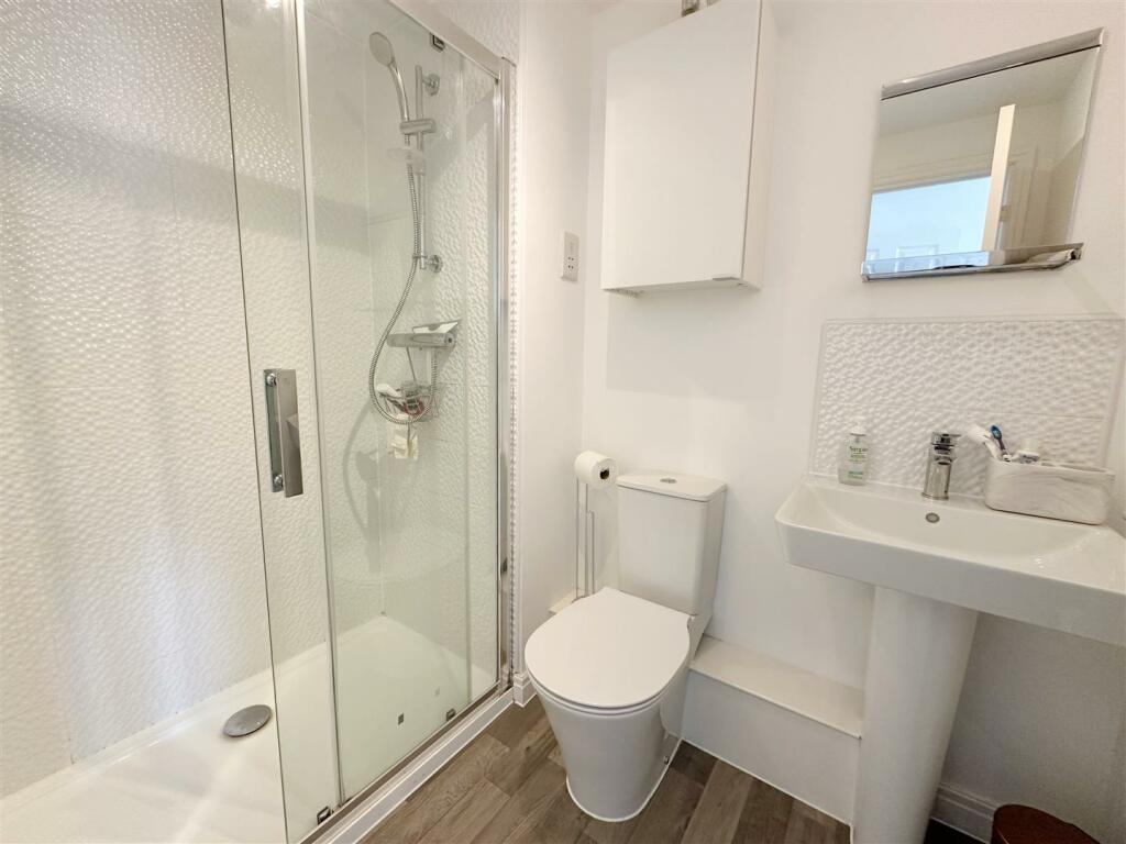 Additional property image - Spearhead Road, Bidford on Avon