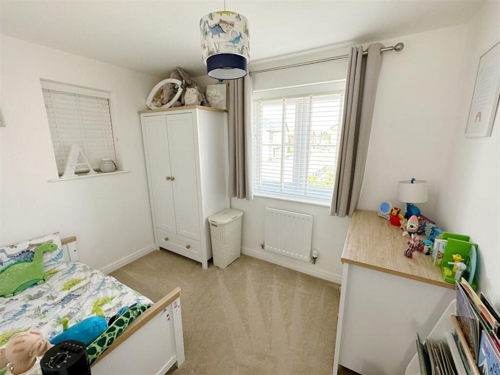 Additional property image - Spearhead Road, Bidford on Avon