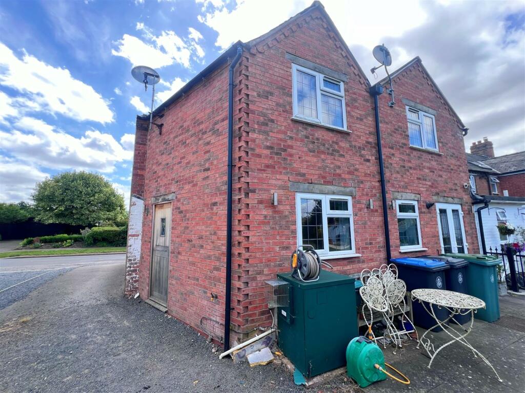Additional property image - Bearley Road, Aston Cantlow, Henley-In-Arden