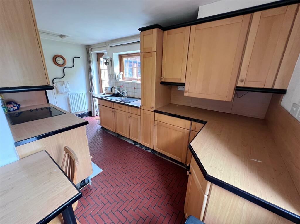 Additional property image - Warwick Road, Stratford-upon-Avon