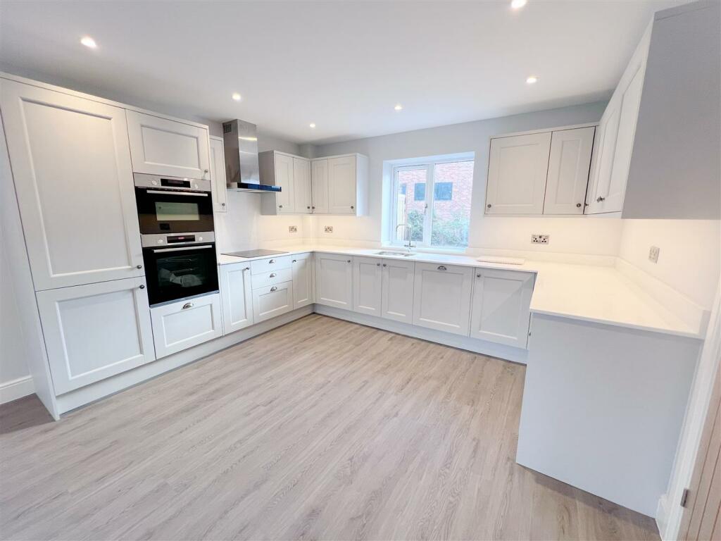 Additional property image - Field Farm, Pennyford Lane, Wootton Wawen