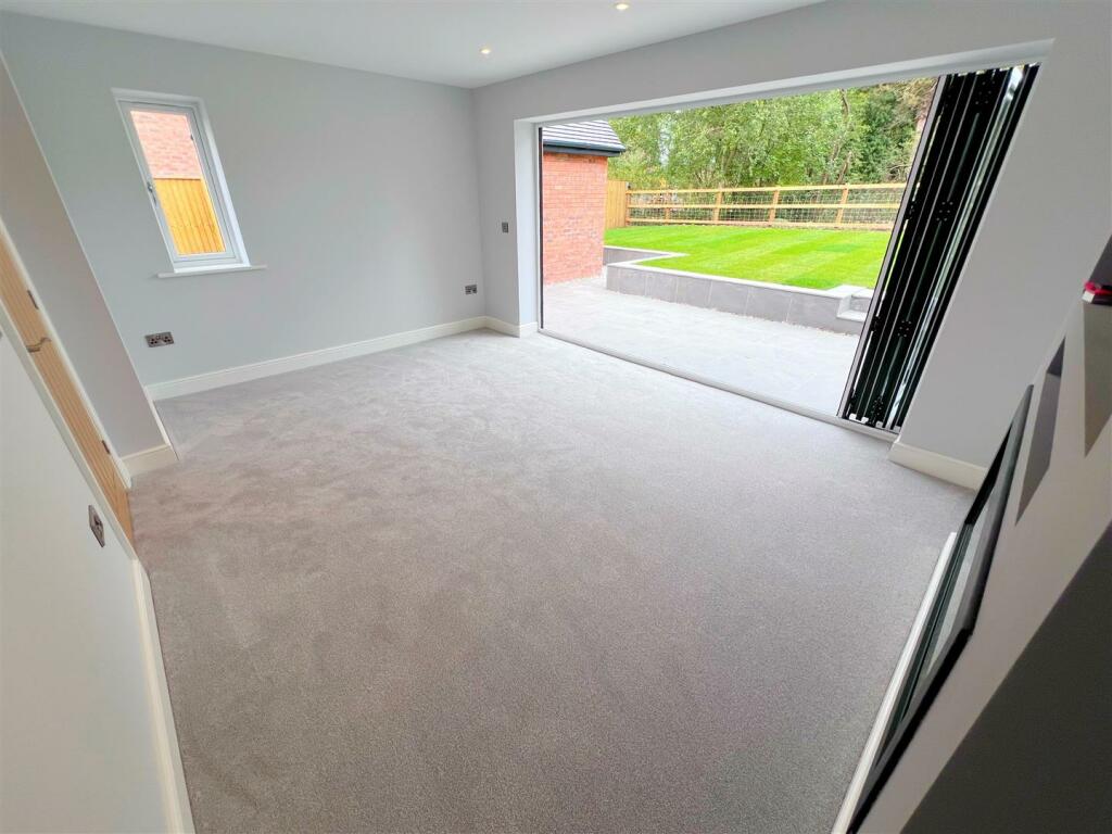 Additional property image - Field Farm, Pennyford Lane, Wootton Wawen