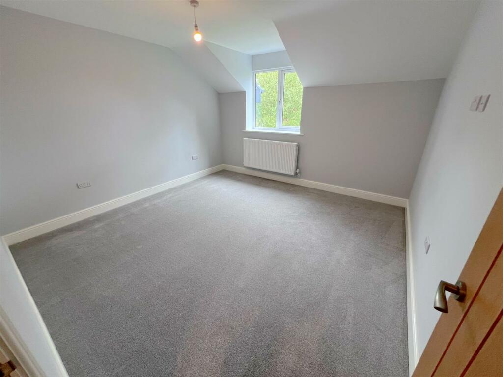 Additional property image - Field Farm, Pennyford Lane, Wootton Wawen