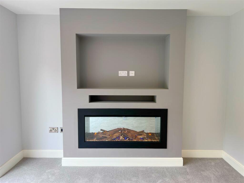 Additional property image - Field Farm, Pennyford Lane, Wootton Wawen