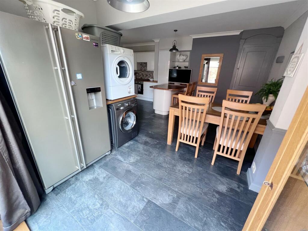Additional property image - 38, Grove Road, Stratford-upon-Avon